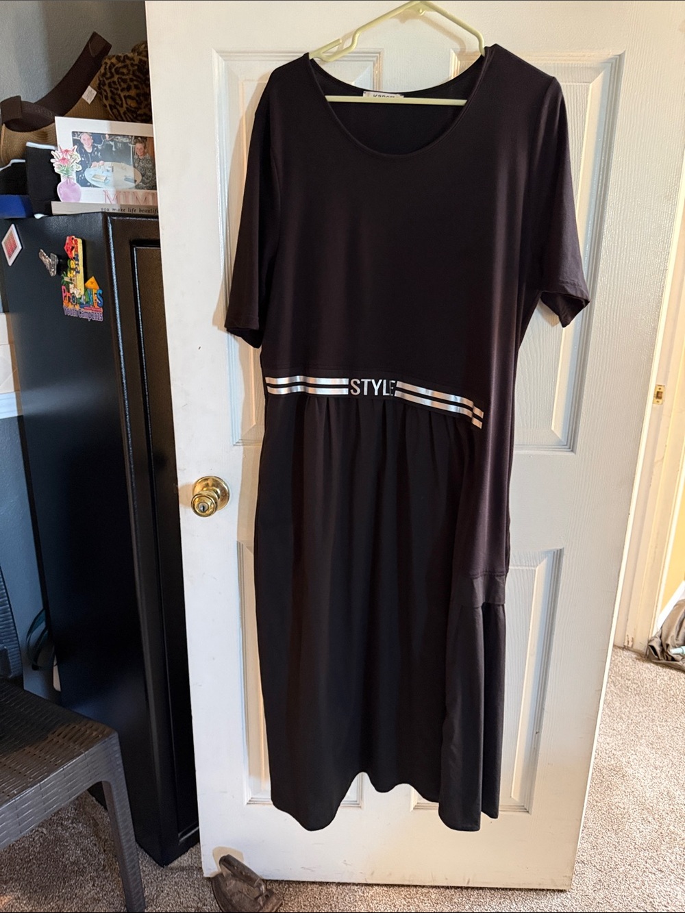 Style Dress - Picture 2 of 3